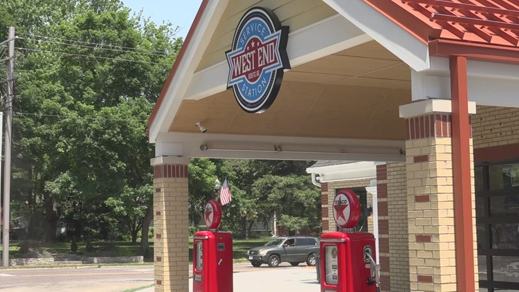 Edwardsville opens West End Service Station honoring Route 66