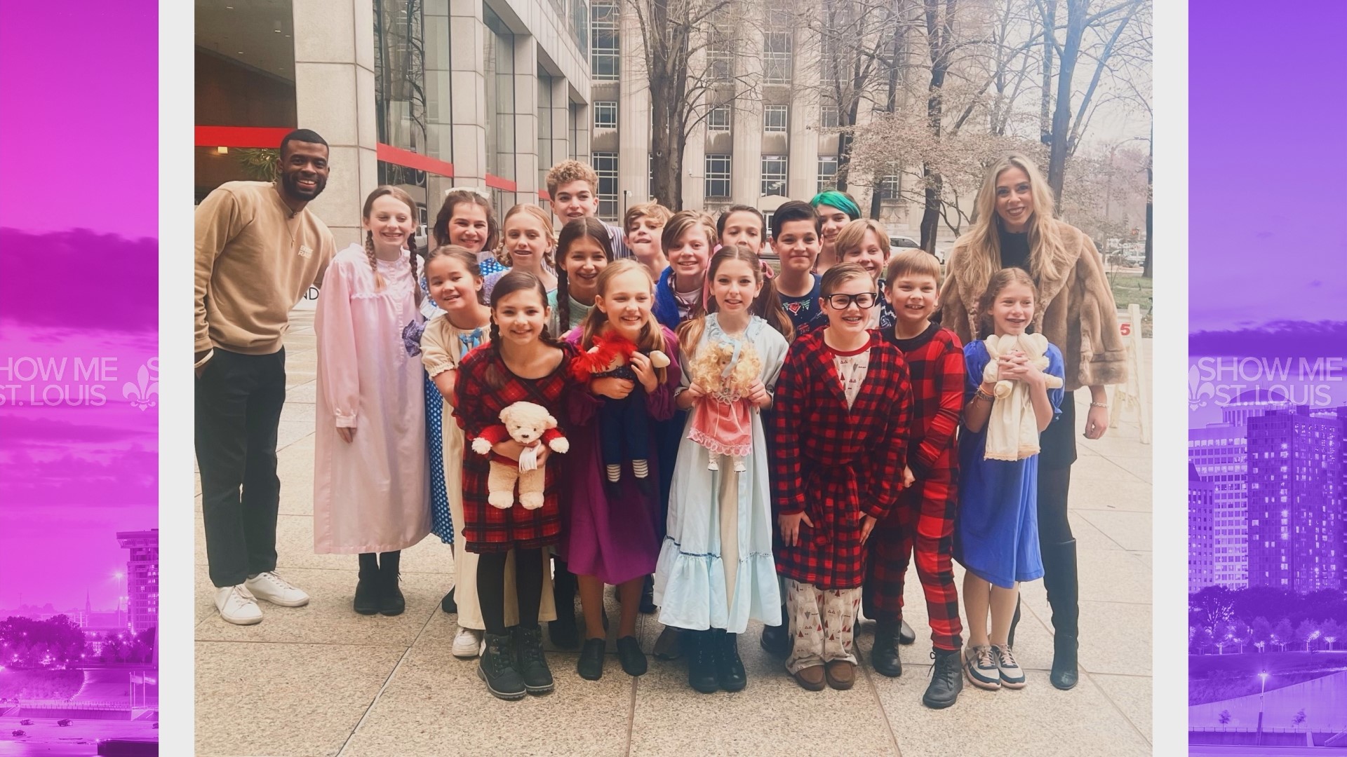 Buddy the Elf once said, 'the best way to spread Christmas cheer is singing for all to hear!' Gateway Center for Performing Arts did just that.