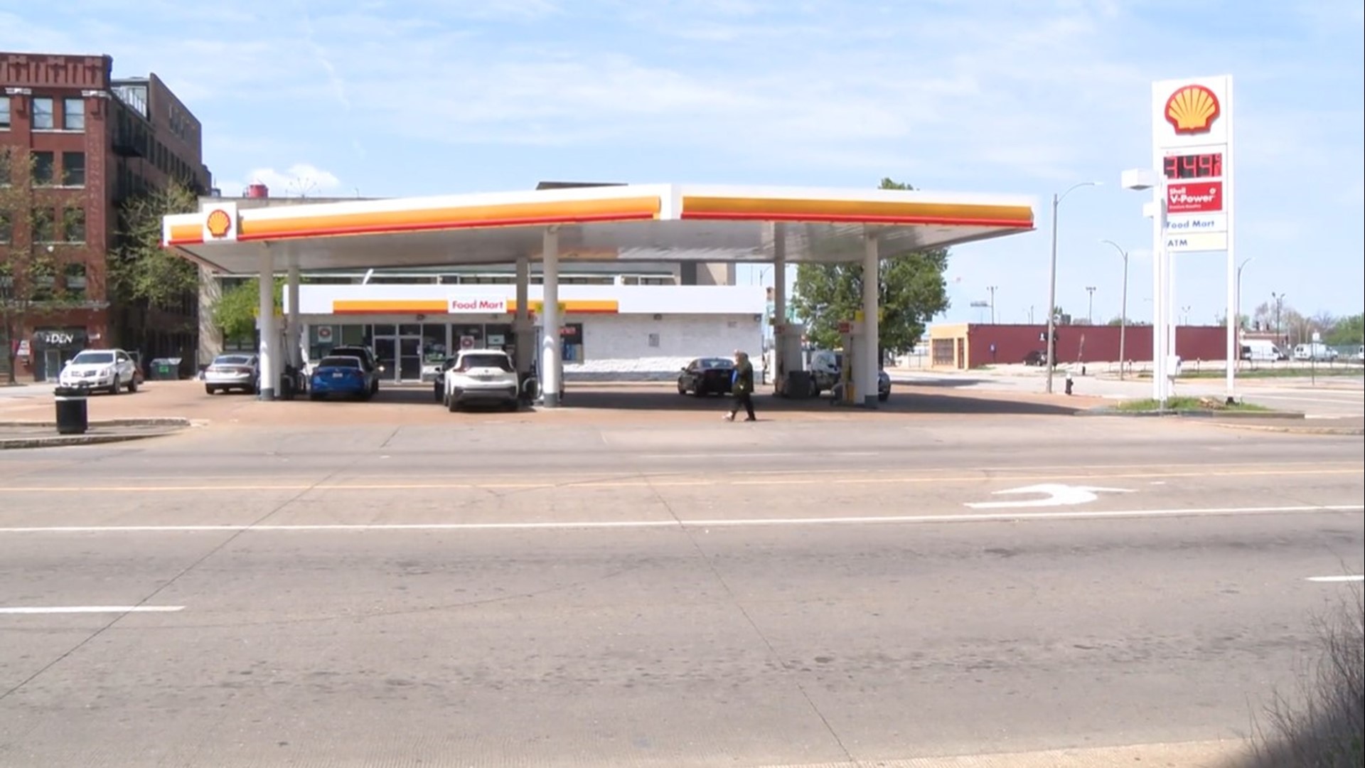 Shell gas station set to close this summer