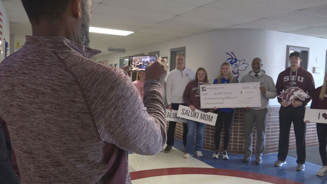 SIU-Carbondale Chancellor delivers $108K scholarships to students across southern Illinois, St. Louis