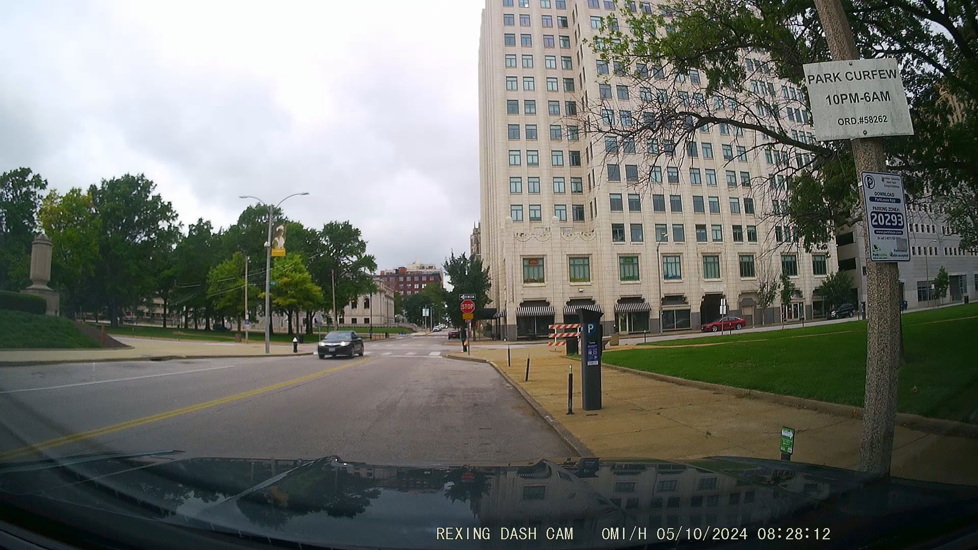 Aaron Laxton was in downtown St. Louis when he heard gunshots. His dashcam was recording.