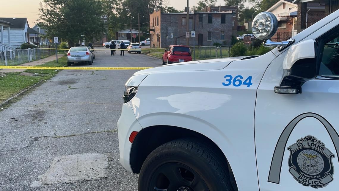 Shooting in St. Louis neighborhood leaves 1 dead, 1 injured | ksdk.com