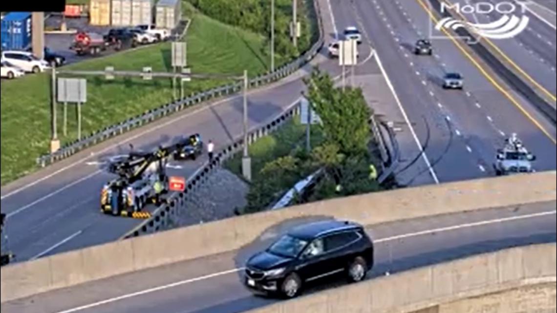 Crane lifting tractor trailer after I-44 crash; other car left scene, troopers say