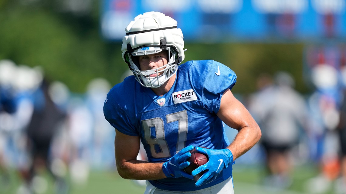 Sam LaPorta watches and reacts to his first NFL touchdown - Pride Of Detroit