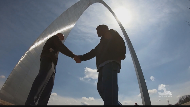 5 at 75: Percy Green, Richard Daley remember climbing Gateway Arch in protest in 1964