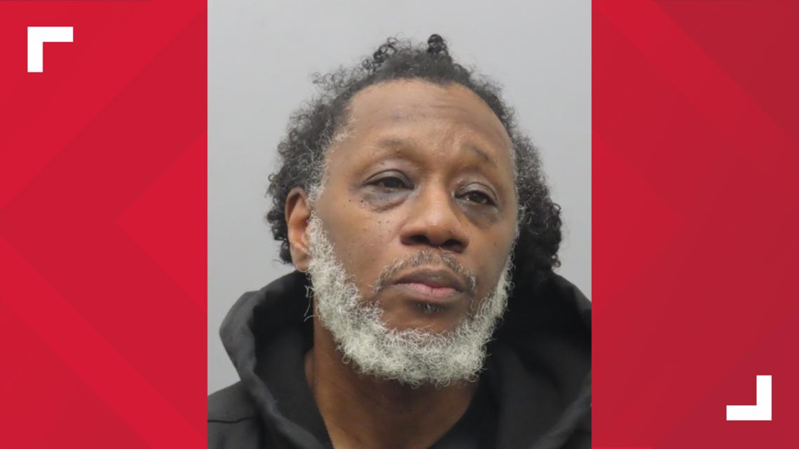 Off-duty St. Louis officer charged with assault in Jennings shooting ...