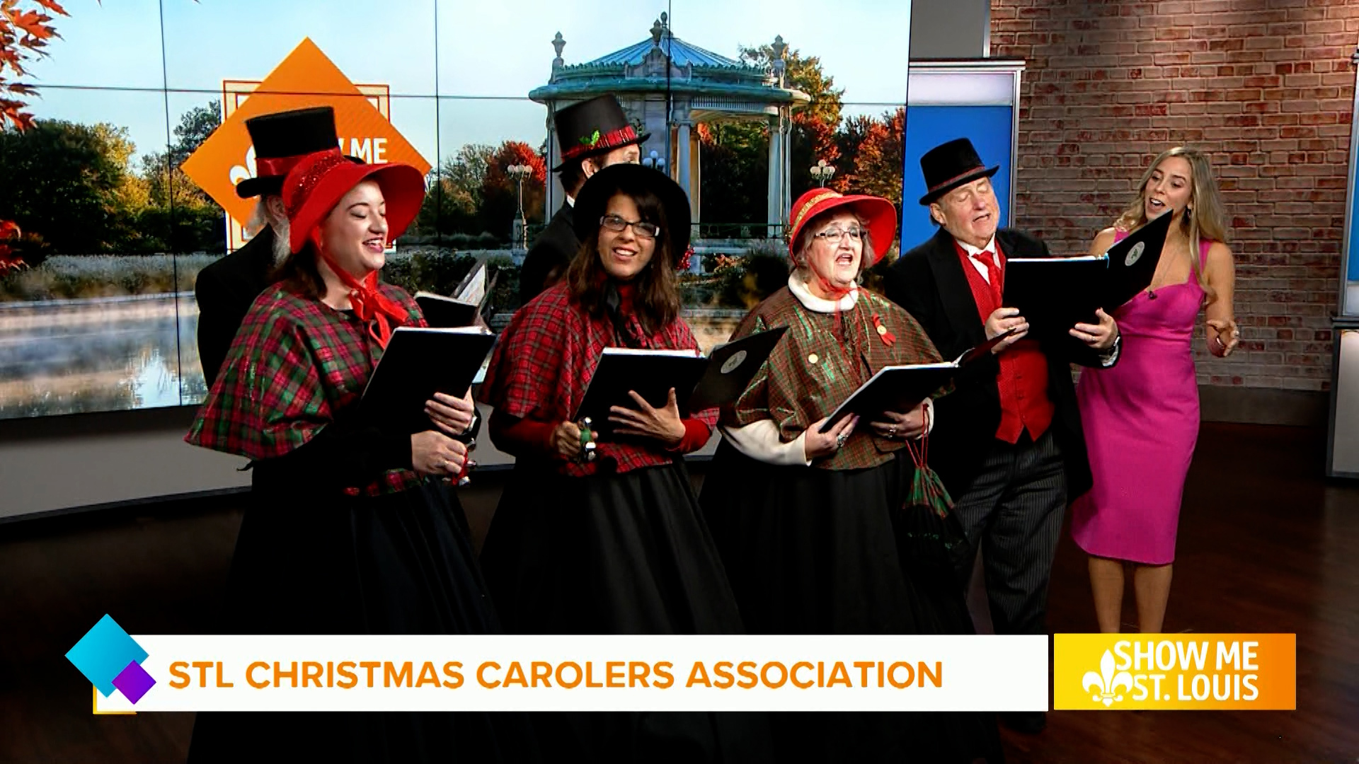 The St. Louis Christmas Carols Association has been caroling to spread cheer and good will throughout our St. Louis community since 1911.