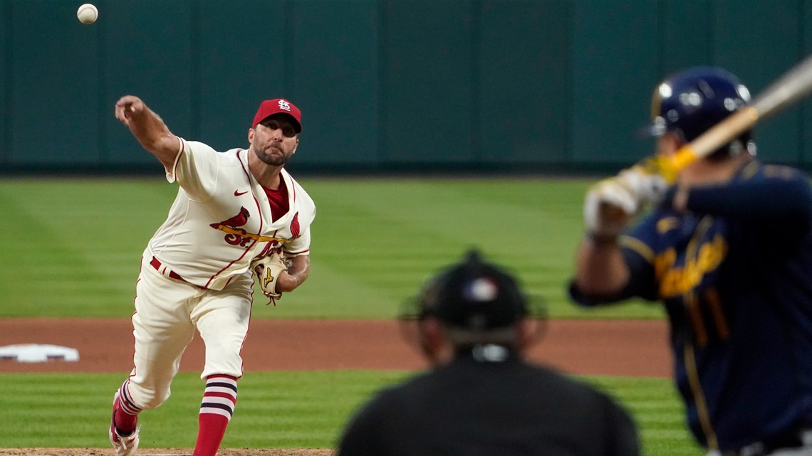 Lars Nootbaar, a glove back on his left hand, reports for rehab at-bats:  Cardinals Extra