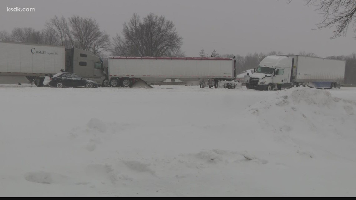Tractor trailer crash on I-70 in St. Charles County near Lake St. Louis ...