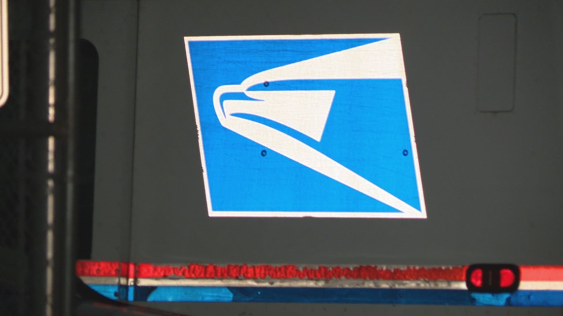 Former US Postal Service supervisor pleads guilty in St. Louis check-theft scheme