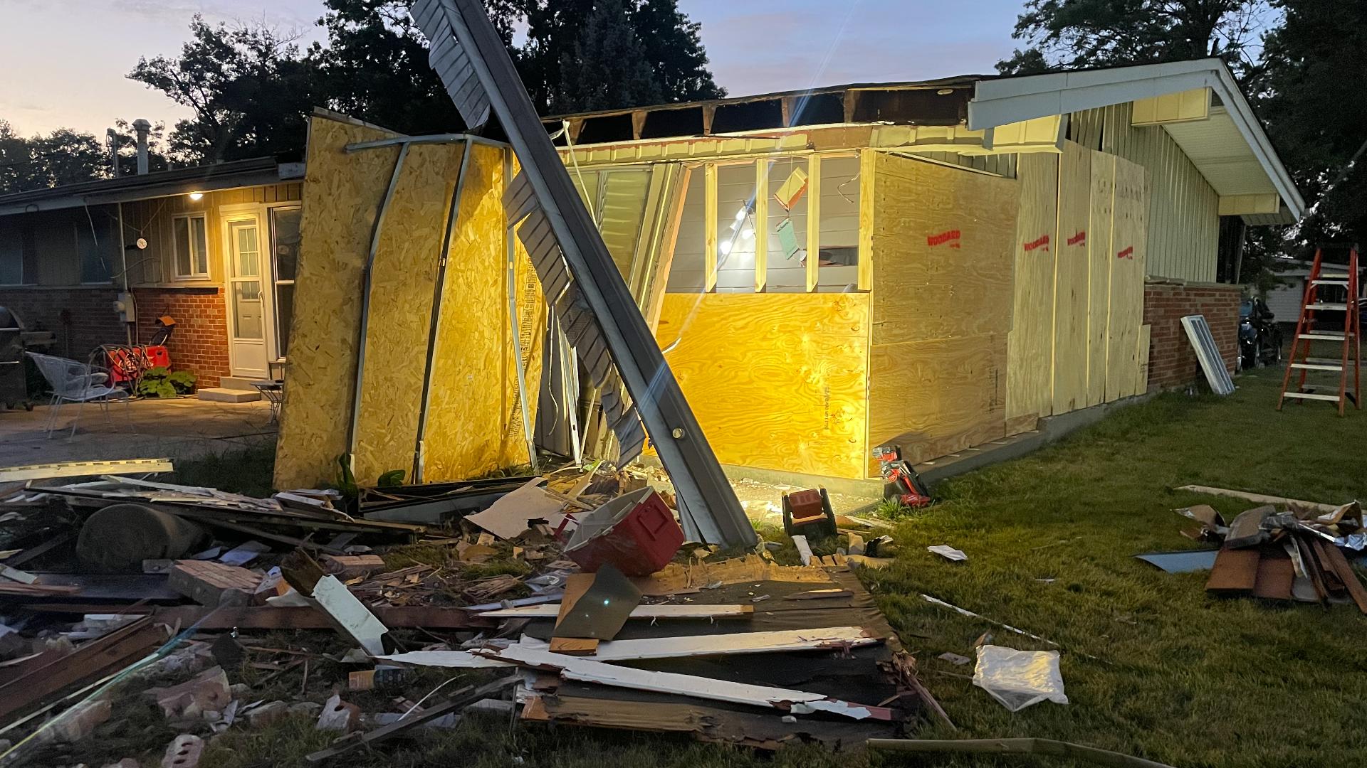 Driver arrested for DWI after crashing into 2 homes in St. Louis County ...