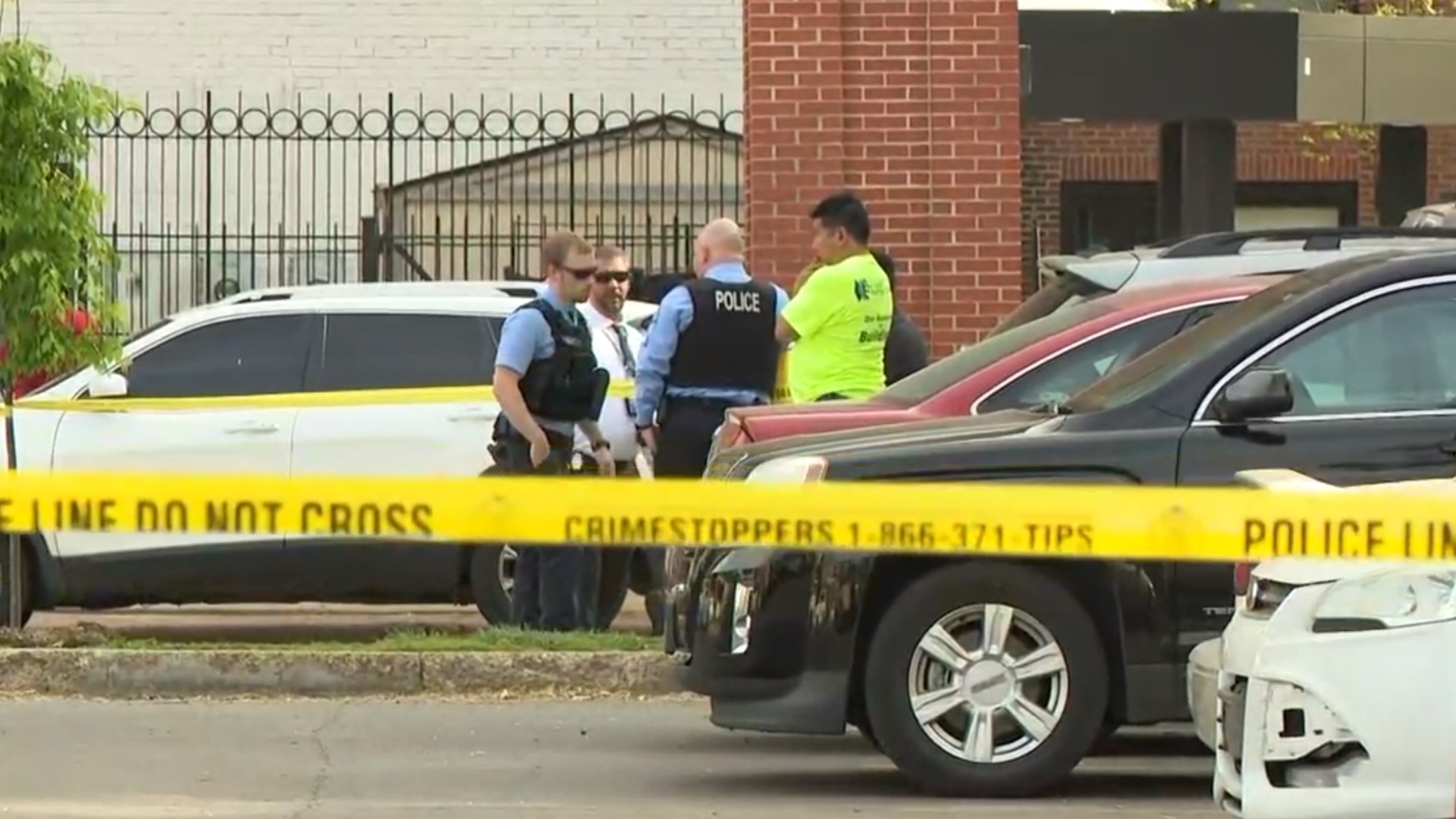 Police Officers Injured, Suspect Shot In St. Louis Friday | Ksdk.com