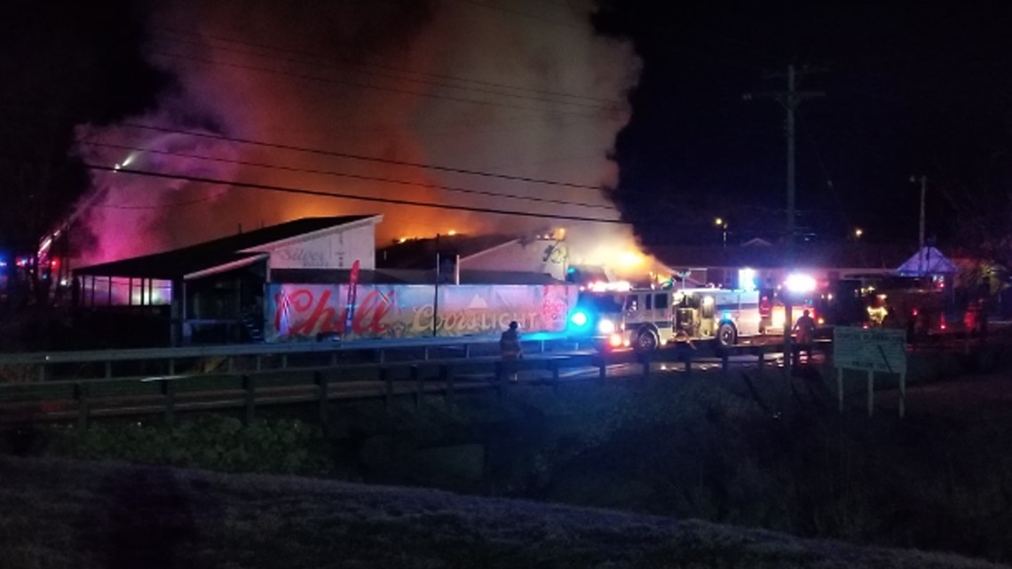 Fire destroys restaurant in Carrollton, Illinois - Vimarsana News