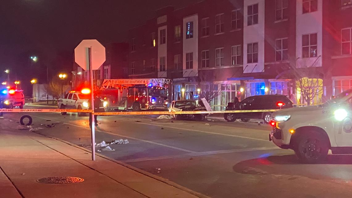 1 dead, 2 injured after police chase ends in north St. Louis crash ...