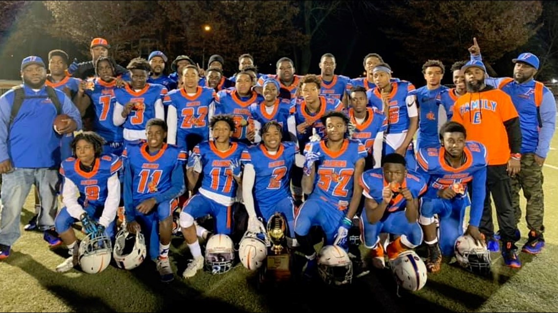 East St. Louis Flyers junior football team makes fundraising goal ...