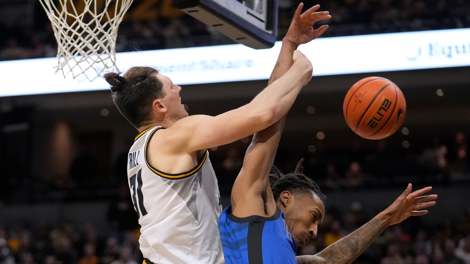 Memphis Shuts Down Missouri In Second Half For 70-55 Win | Ksdk.com