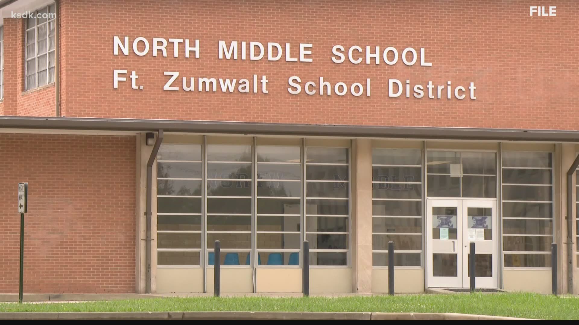 It's back to school for Fort Zumwalt and St. Louis Public School students