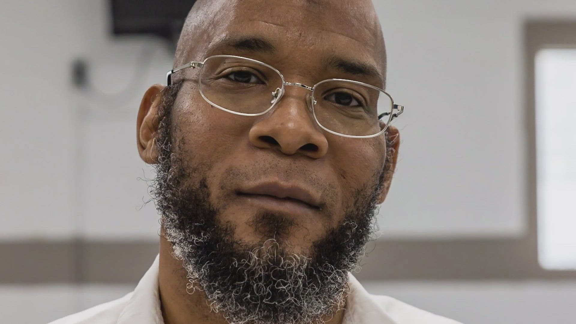 Marcellus Williams has been behind bars for 24 years. The St. Louis County Prosecuting Attorney is fighting to overturn the conviction pointing to new DNA evidence.