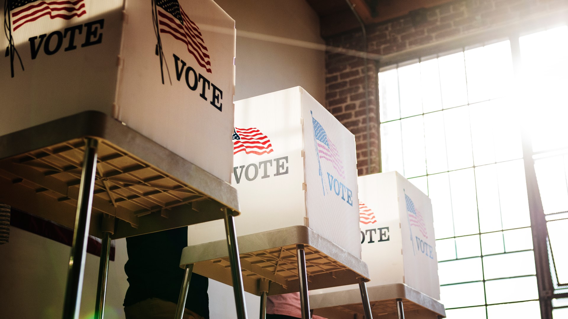 If you live in Missouri, you can vote now in the November election. Early voting opens Thursday for registered voters in Illinois.