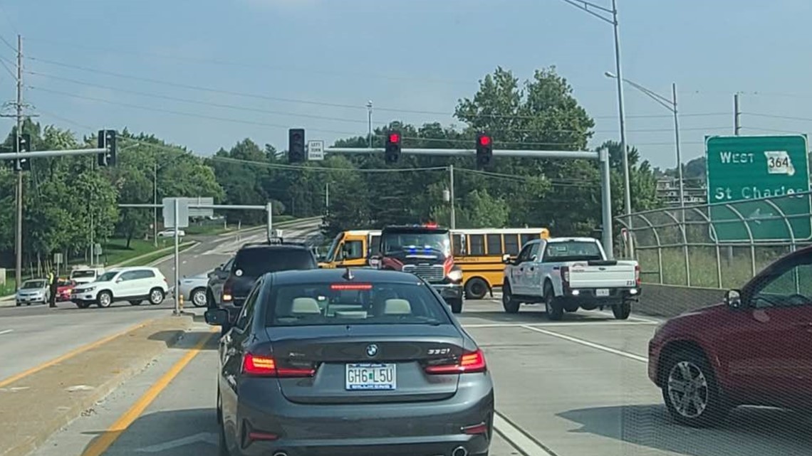 No one injured in crash involving Parkway school bus - Vimarsana News