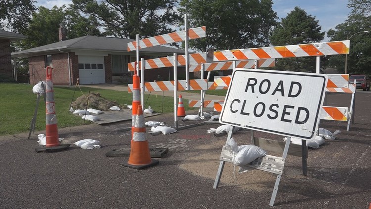 Sinkhole closes south St. Louis County roadway for nearly 3 years
