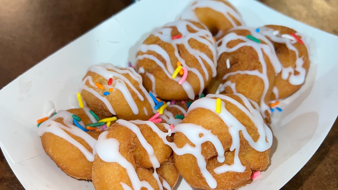 St. Louis Cardinals fans dish on the best things to eat at Busch Stadium