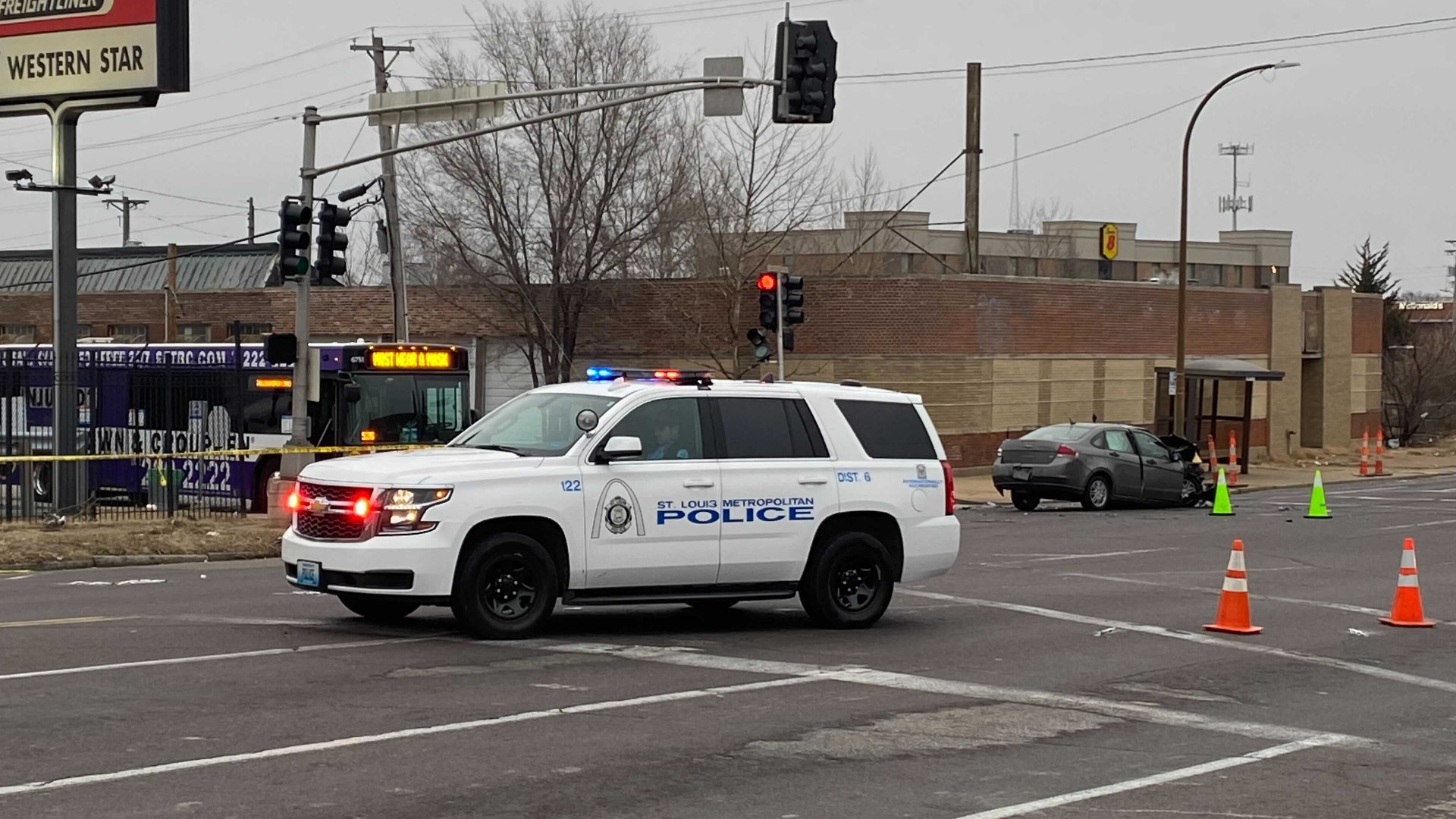 Woman critically injured in crashing into Metro Bus in St. Louis | ksdk.com