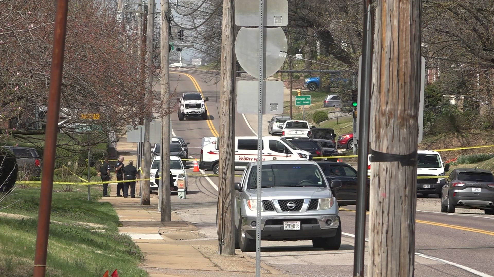 Police shoot suspect after hours-long standoff in Shrewsbury | ksdk.com