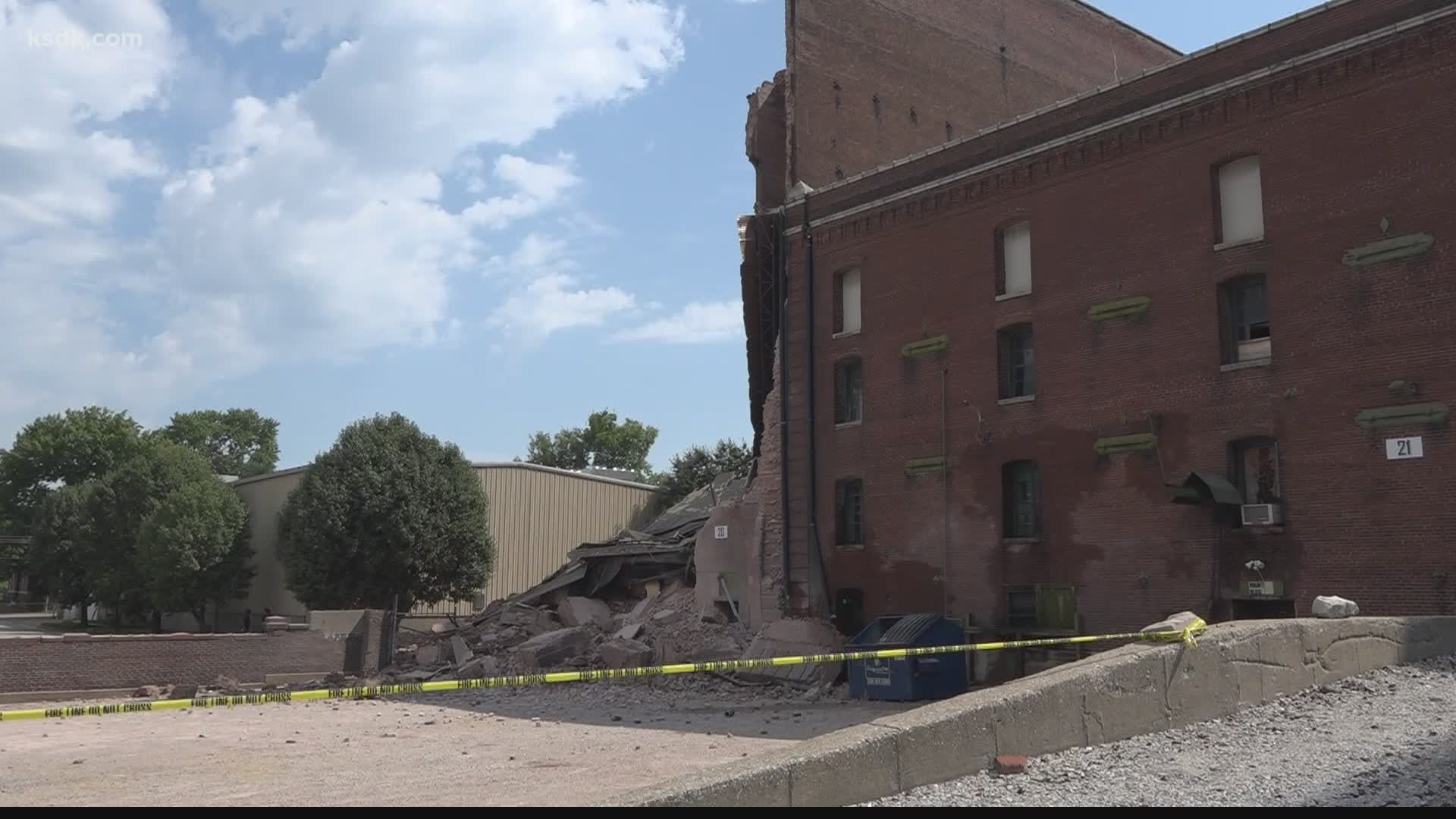 Lemp Brewery collapses in St. Louis | 0
