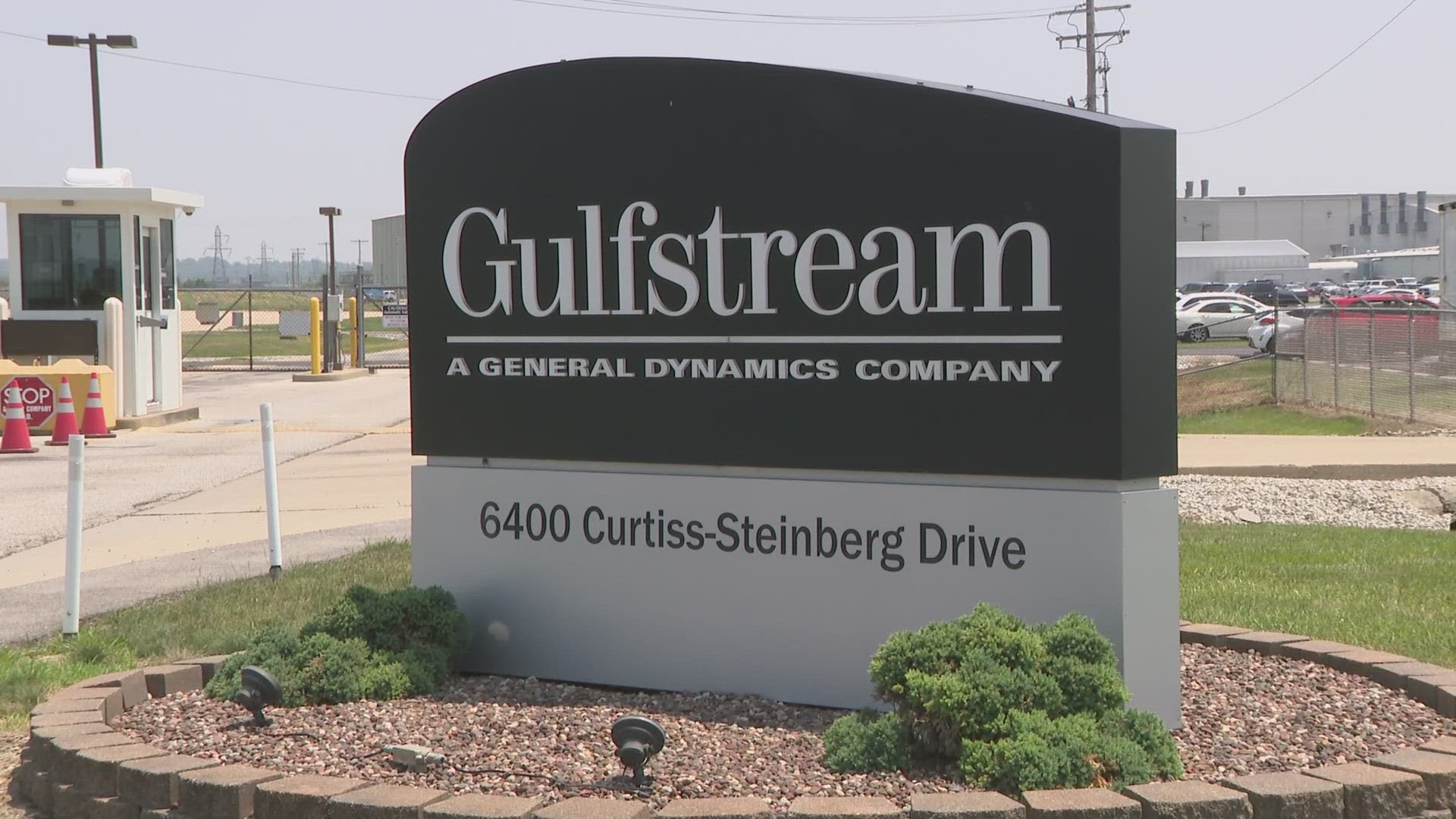 Gulfstream Aerospace announced it will expand operations at the airport in Cahokia Heights. Leaders there want to make a $28 million investment, adding 200 jobs.