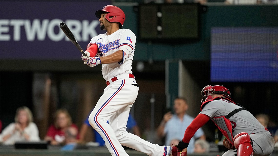 Lars Nootbaar, a glove back on his left hand, reports for rehab at-bats:  Cardinals Extra