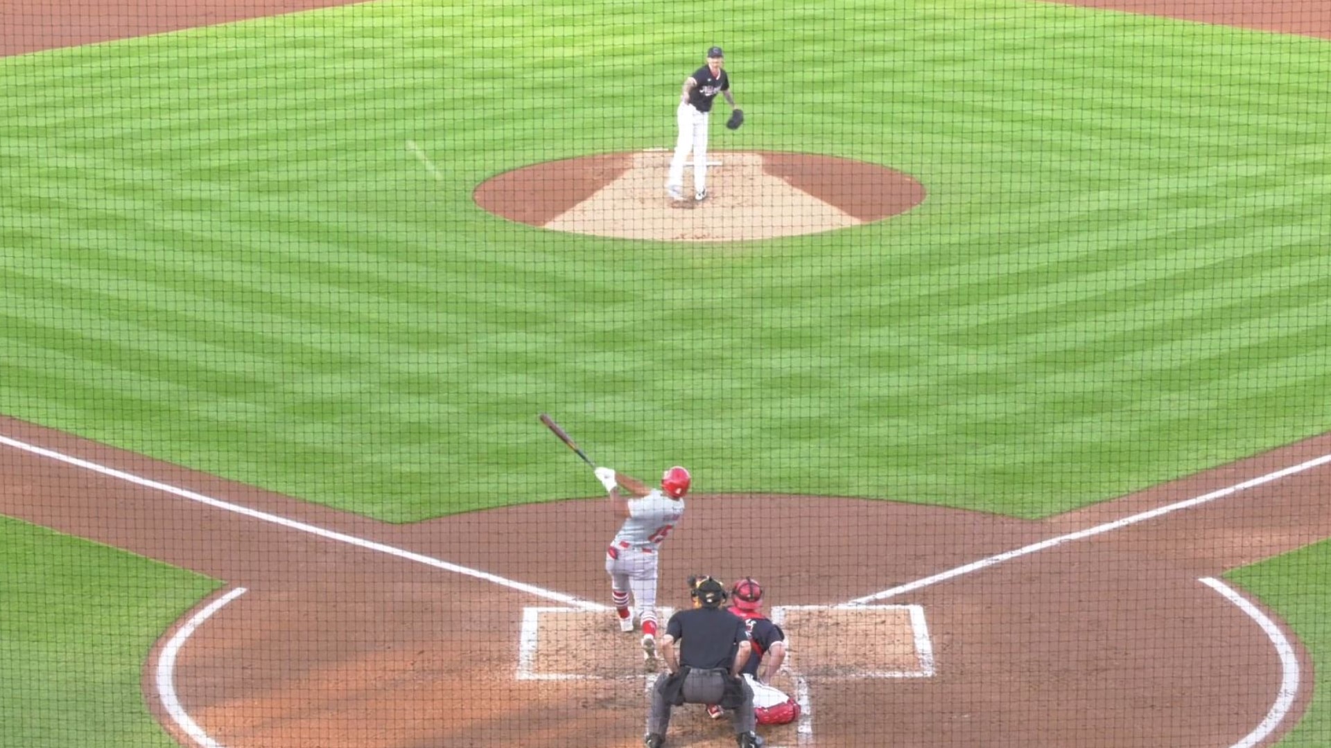 The St. Louis Cardinals beat the Washington Nationals 13-4 Wednesday. This was the second day in a row the Cardinals scored seven runs in an inning.