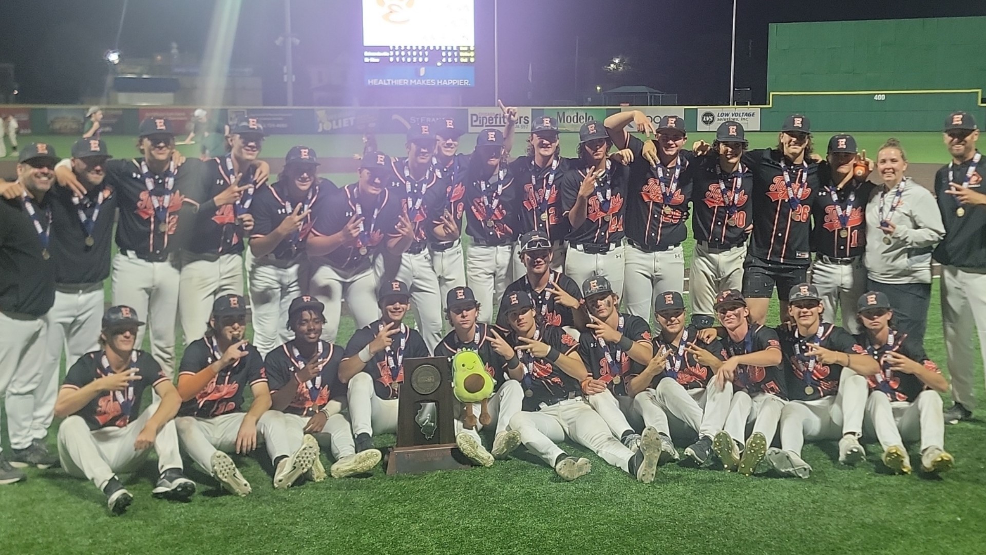 Edwardsville baseball completes back to back state championships