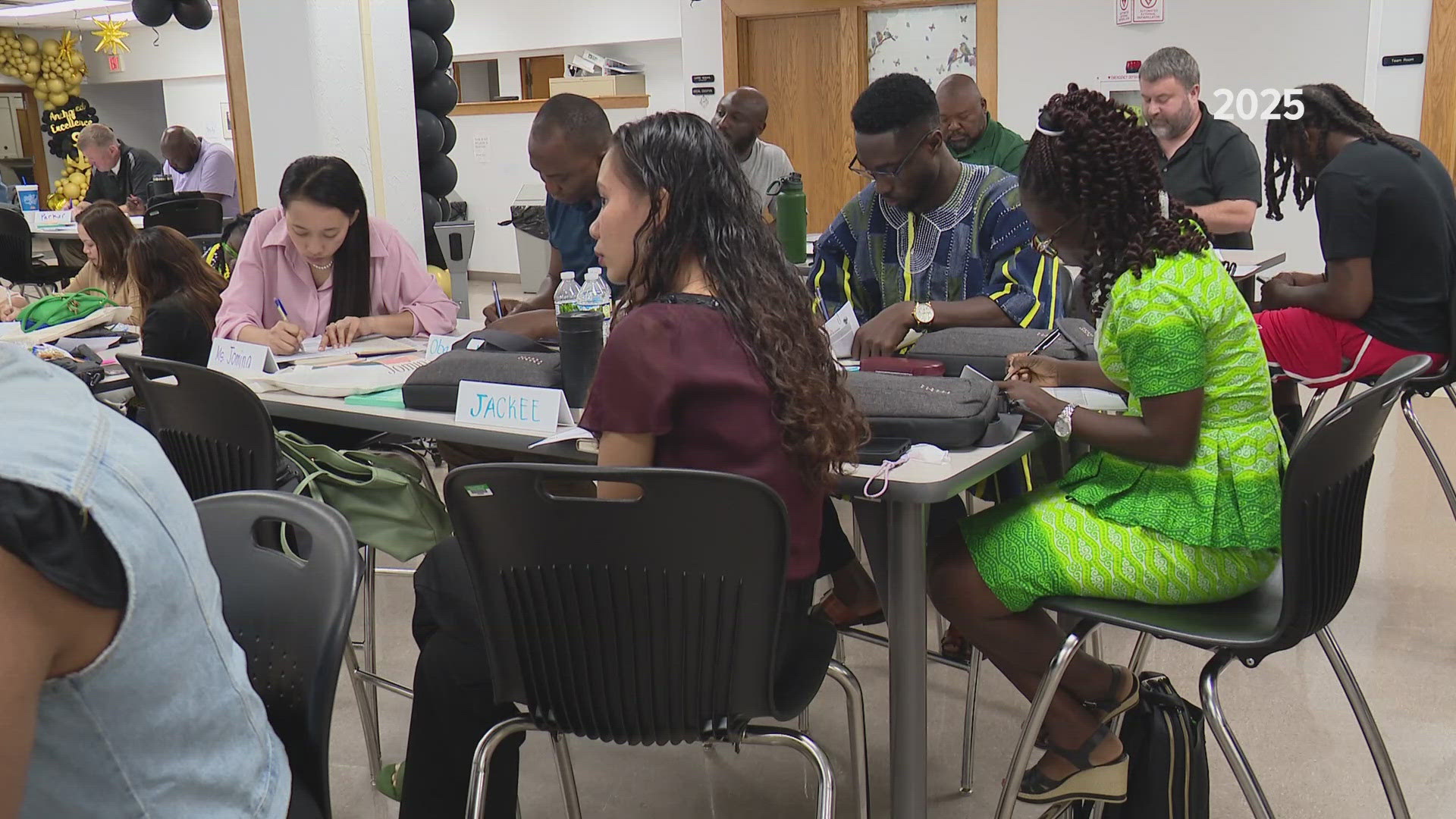 East St. Louis expands global teacher partnership | ksdk.com