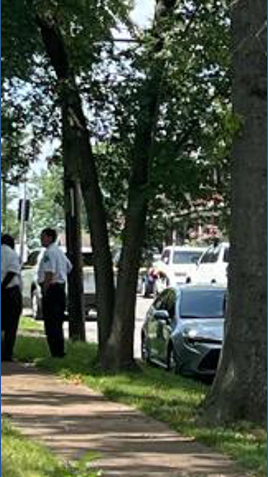 Police: St. Louis sheriff's deputy chases down, shoots suspect who ...