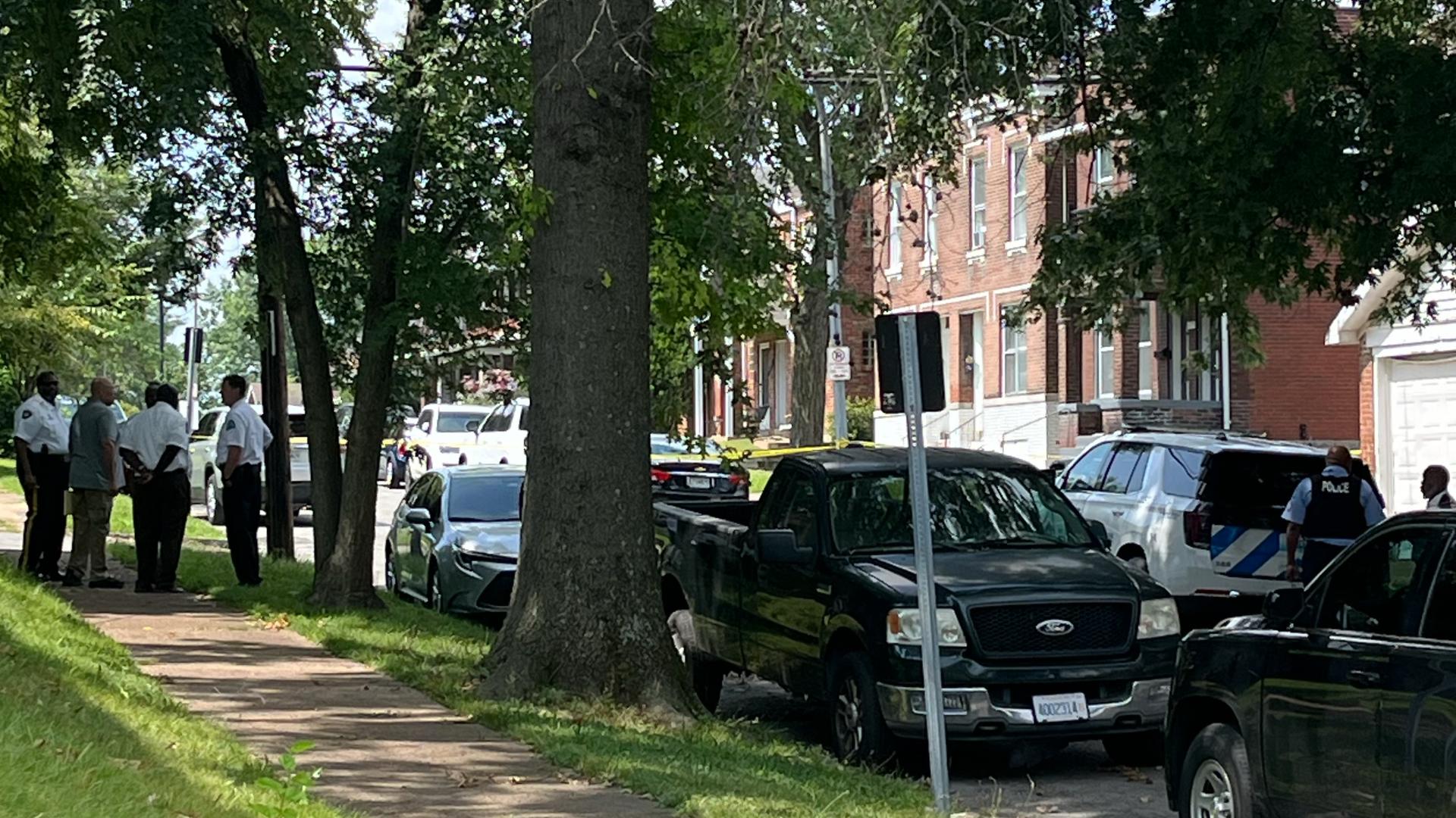 Police: St. Louis sheriff's deputy chases down, shoots suspect who ...