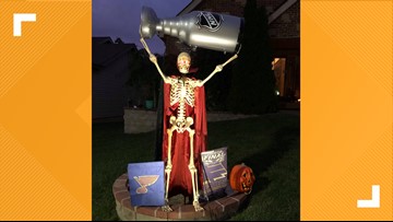 Skeleton Hoists Stanley Cup In Lake St Louis Family S Epic
