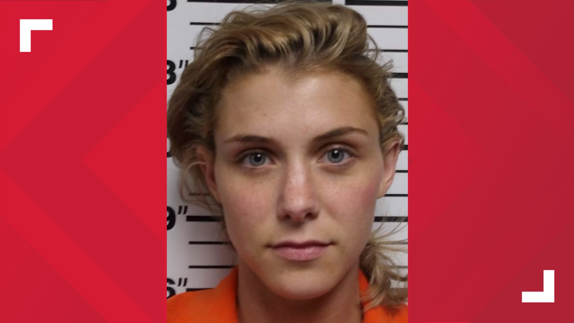 Missouri teacher charged for sending nude photos to student