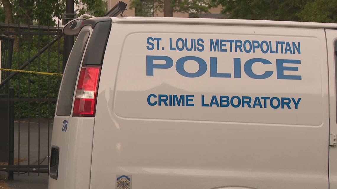 Man shot multiple times, killed Sunday in north St. Louis | ksdk.com