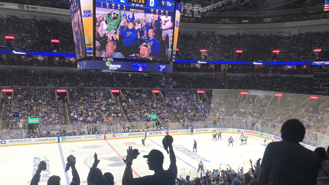 11-year-old St. Louis Blues superfan with rare illness given