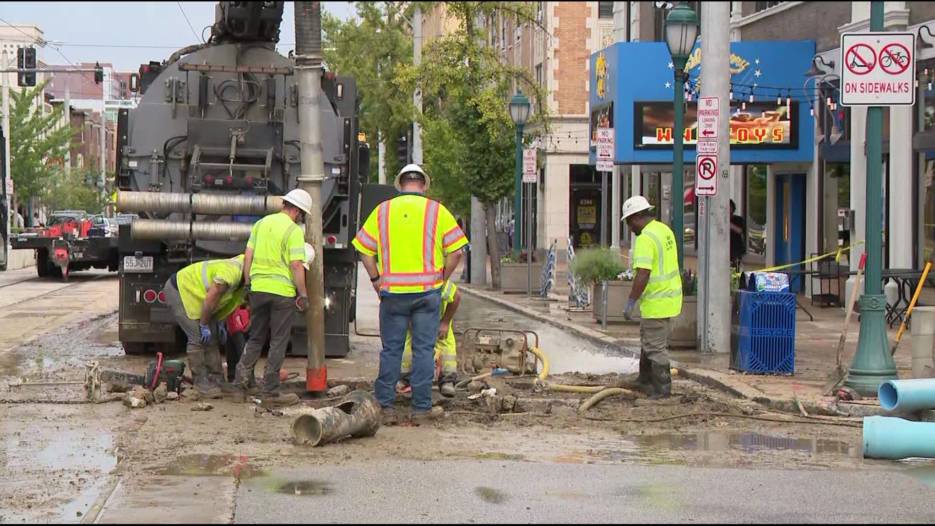 The break happened near the intersection of Delmar Boulevard and Leland Avenue. The water is reportedly rushing out of a large water main running under Delmar.