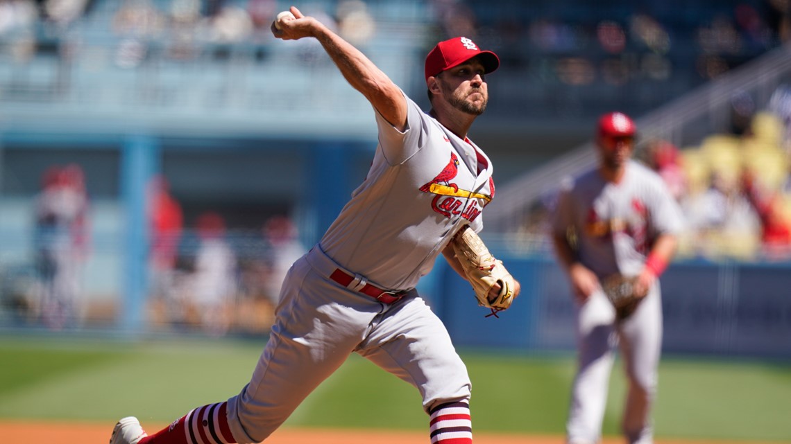 Adam Wainwright reflects on Cubs rivalry, last visit to Wrigley Field:  Cardinals Extra
