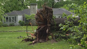 5 tornadoes damage neighborhoods in St. Louis and Franklin counties Thursday