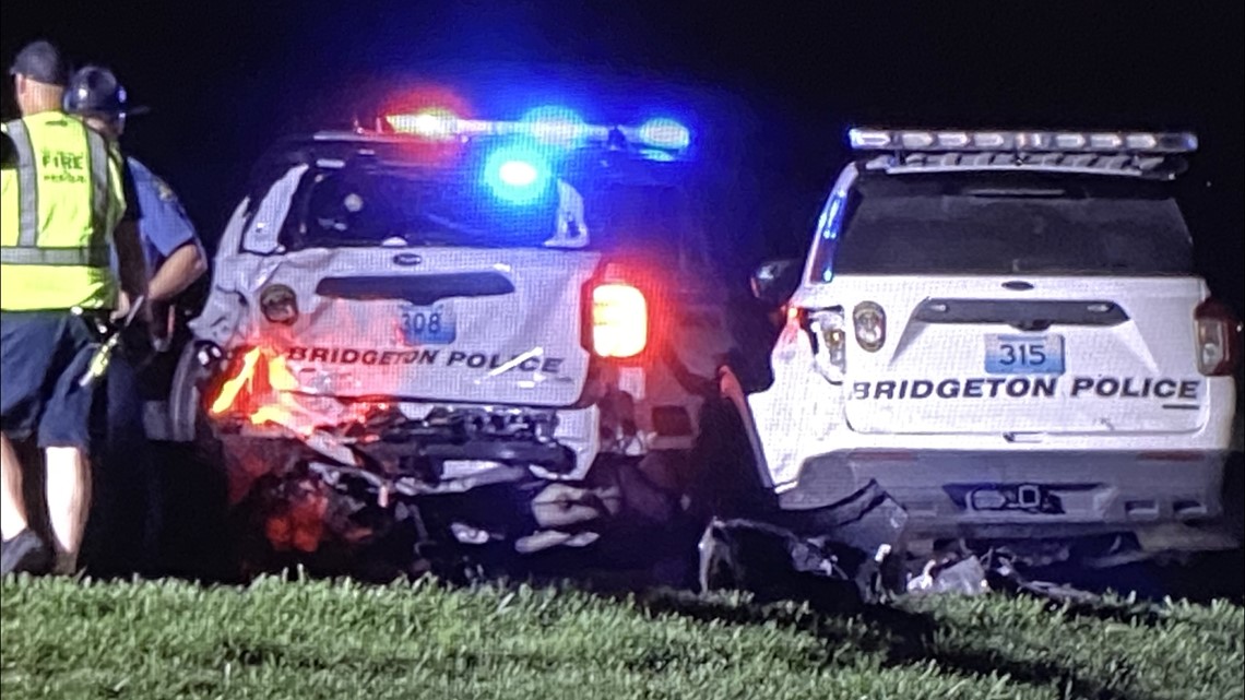 Bridgeton police officer hit, injured by vehicle on I70 shoulder