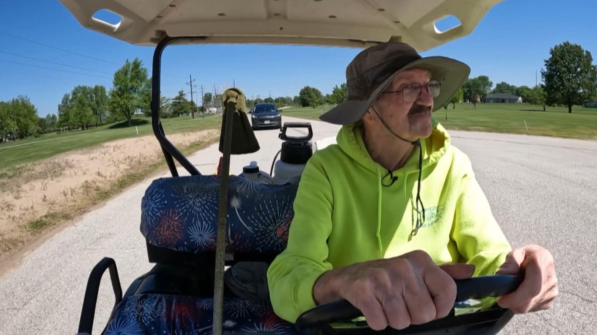 Granite City, Illinois man has volunteered to help by weed whacking