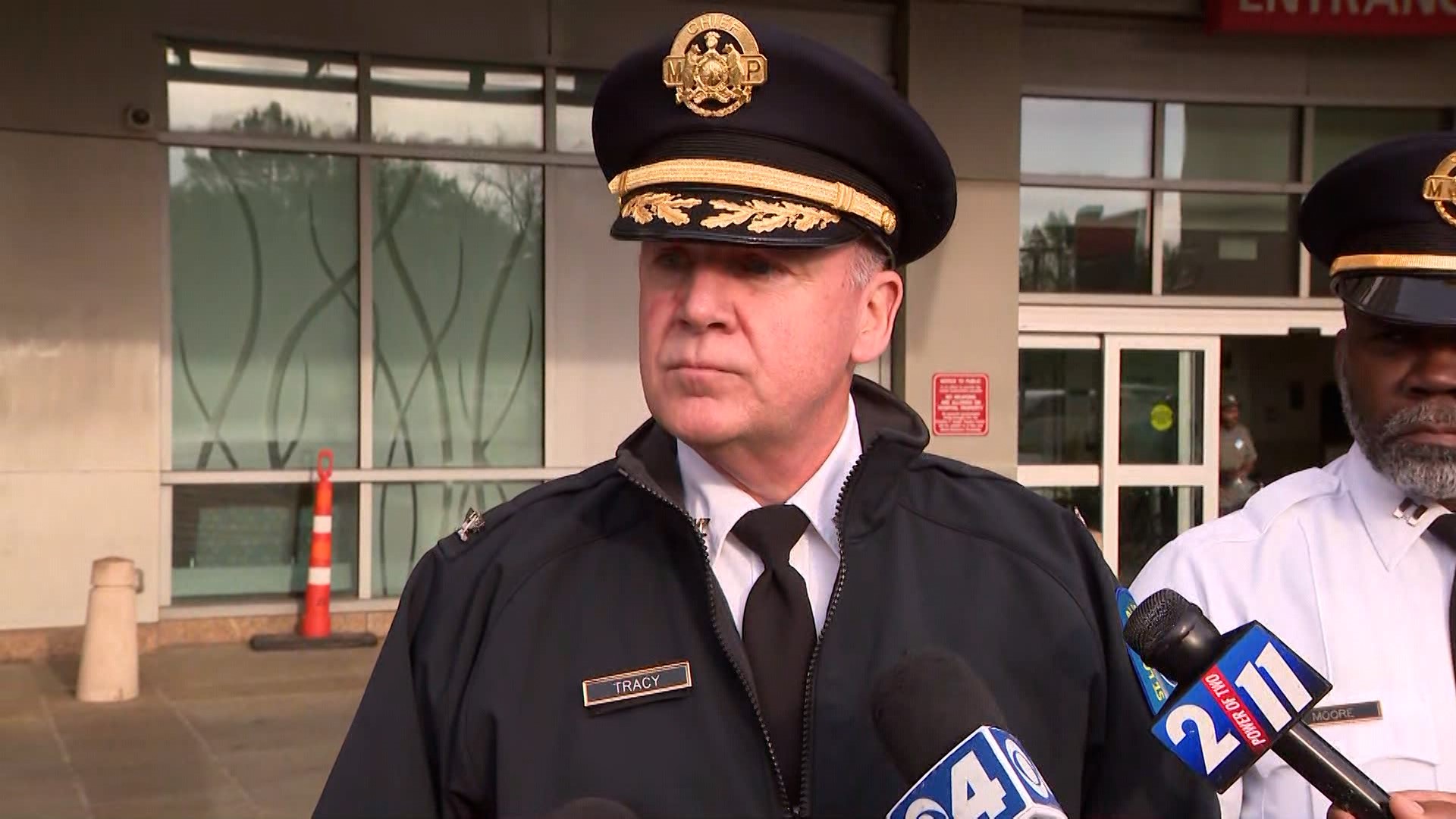 Police officers injured, suspect shot in St. Louis Friday | ksdk.com