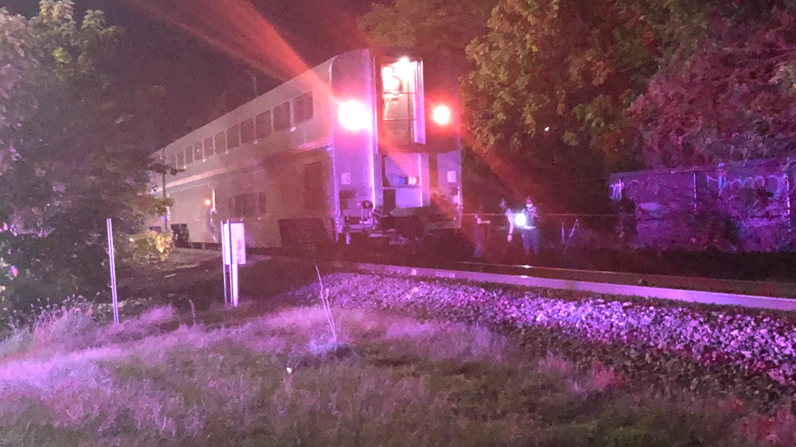 Man hit, killed by train in south St. Louis Wednesday night - Vimarsana News