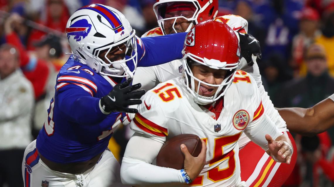 Josh Allen seals Bills' 30-21 win over Chiefs with TD run | ksdk.com