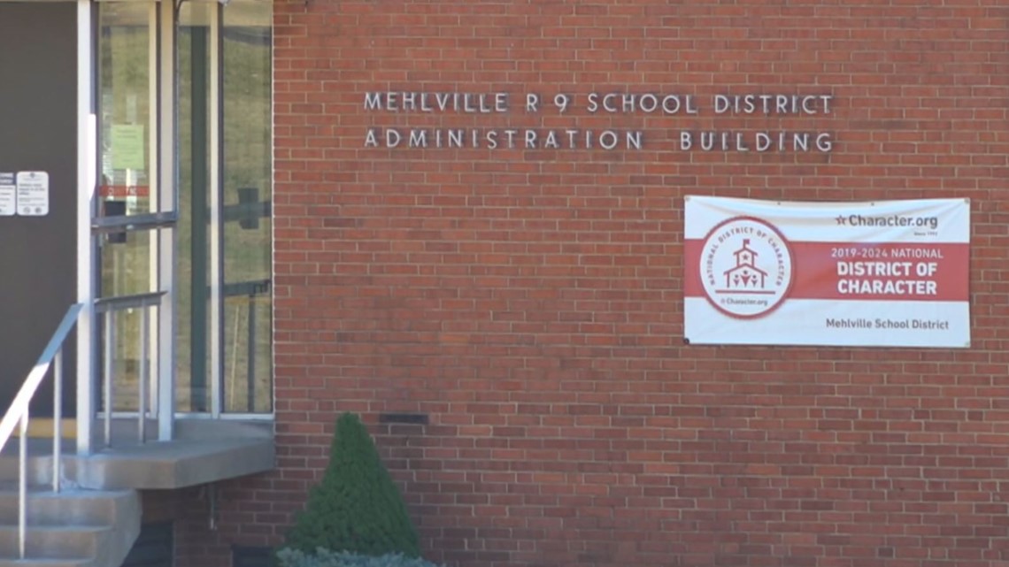 Mehlville School District response to lawsuit called 'disgusting' - Vimarsana News