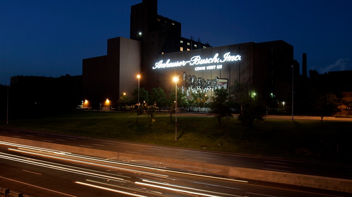 Vintage KSDK: Anheuser-Busch Brewery Is Named Historic Landmark | Ksdk.com